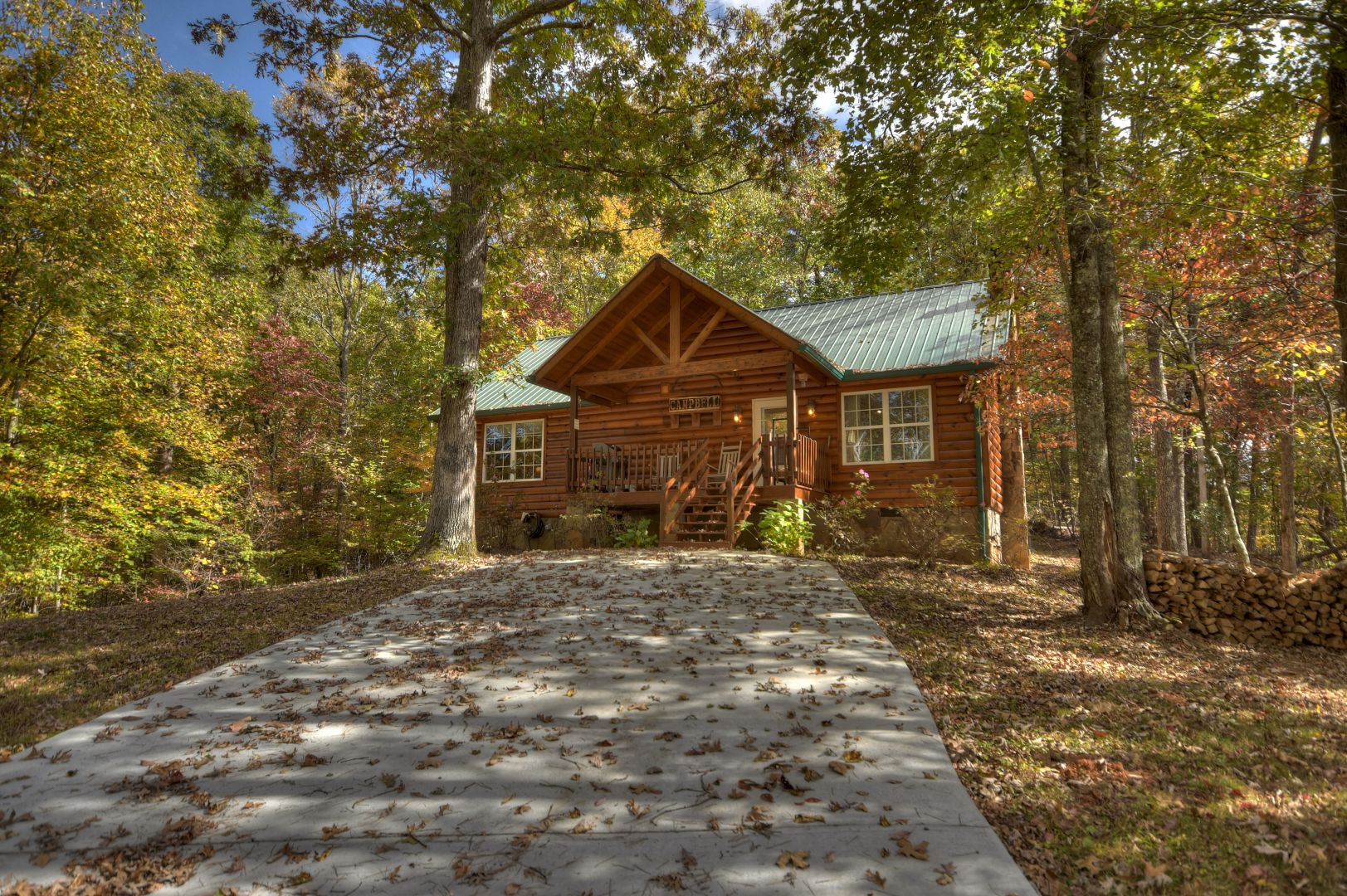 Campbells Cozy Cabin Rental Cabin