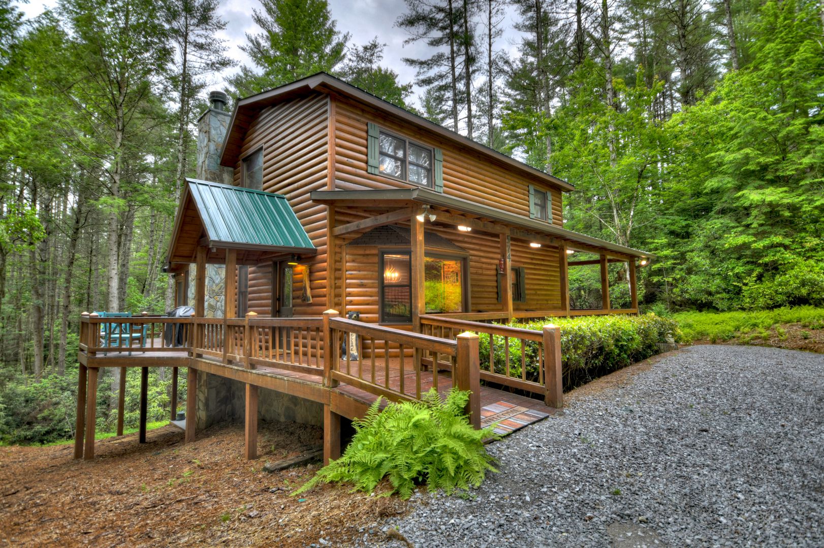 Bear Creek Rental Cabin | Cuddle Up Cabin Rentals