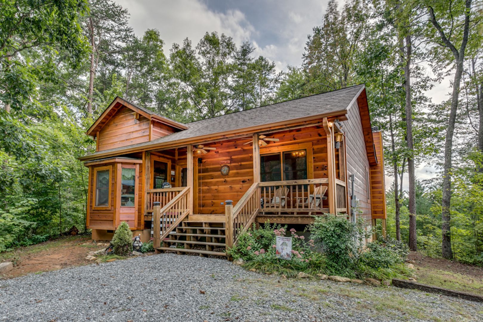 Dogwood Cabin- Flat Rate Pricing! Rental Cabin