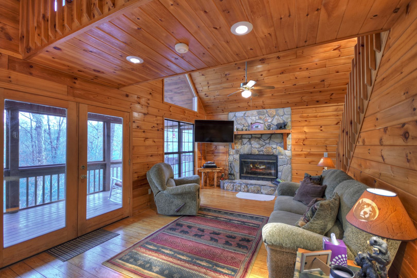 Mineral Memories Rental Cabin Cuddle Up Cabin Rentals