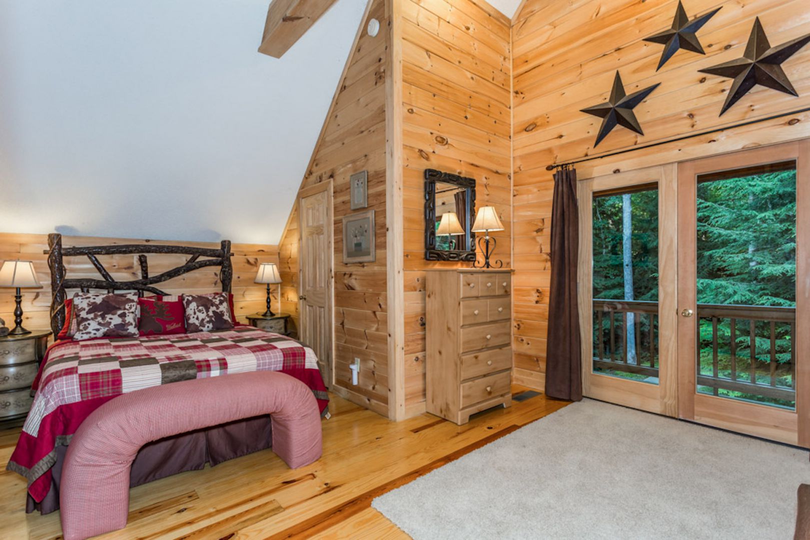 Twin Falls Rental Cabin | Cuddle Up Cabin Rentals