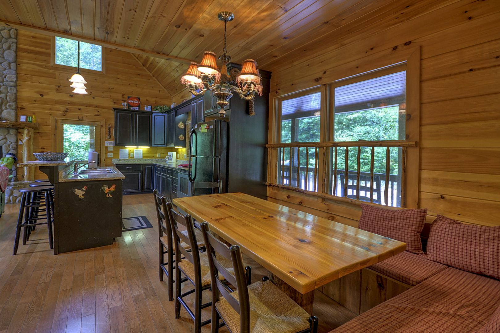 Crooked Creek Rental Cabin Cuddle Up Cabin Rentals